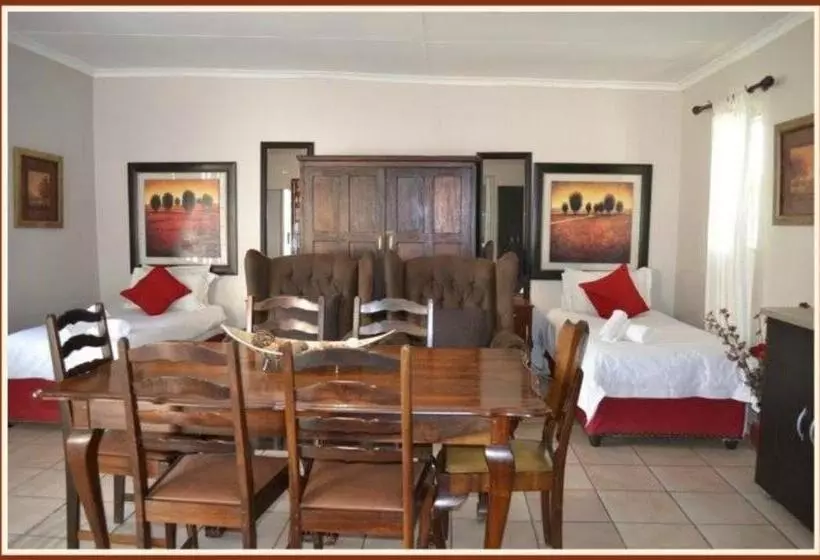 پانسیون Jockinn Guest House