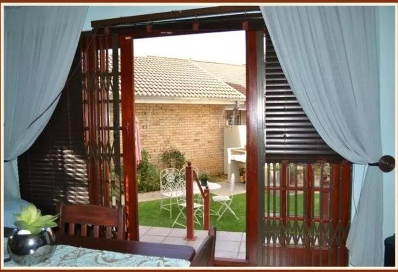 پانسیون Jockinn Guest House