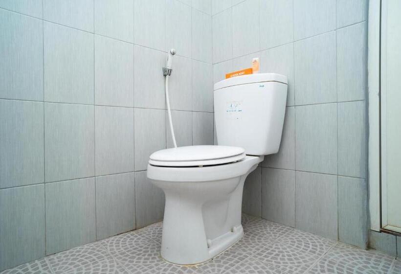 Pensione Koolkost Syariah Near Transmart Tegal