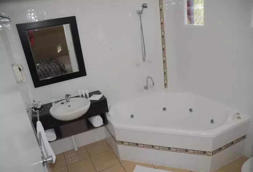 South Gladstone Motel