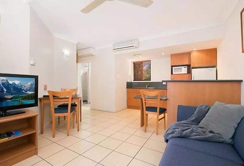 South Gladstone Motel