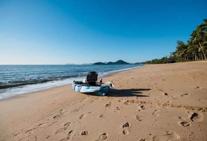 Villa Beach Palm Cove