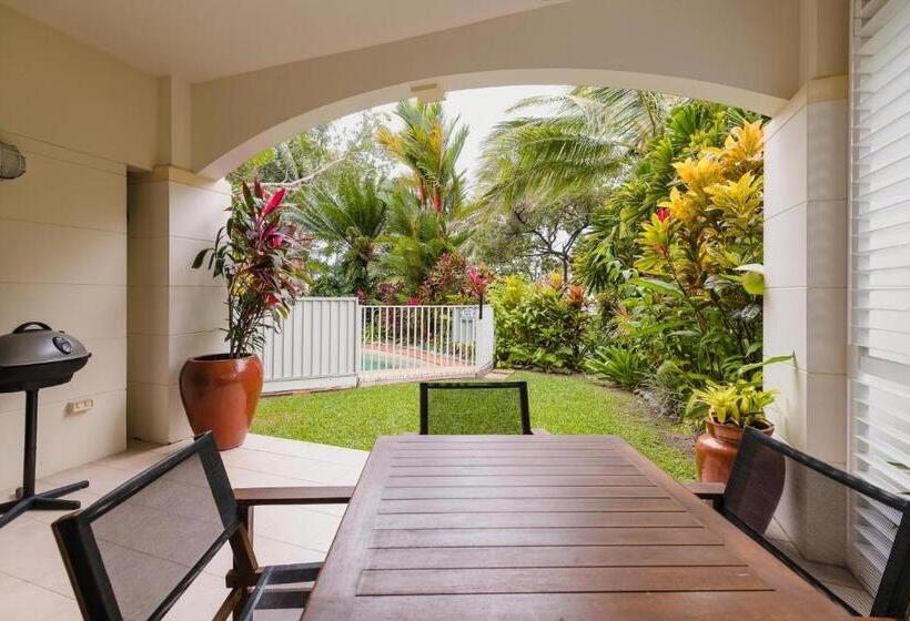 Villa Beach Palm Cove