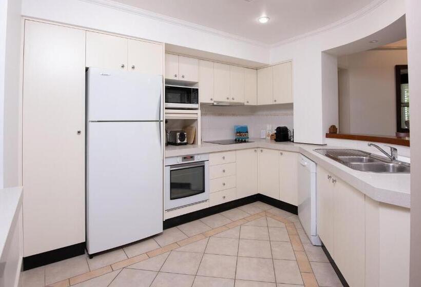 Villa Beach Palm Cove