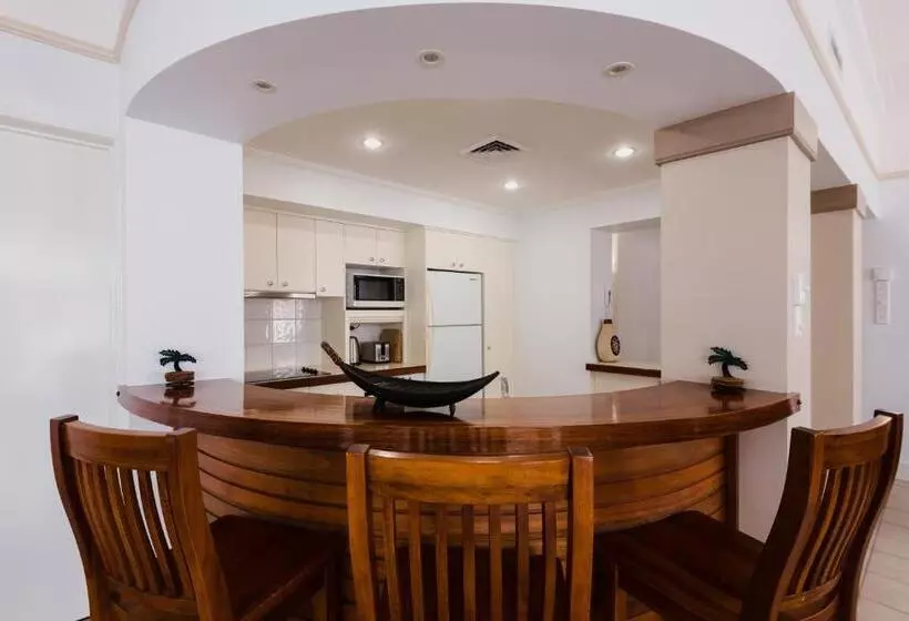 Villa Beach Palm Cove