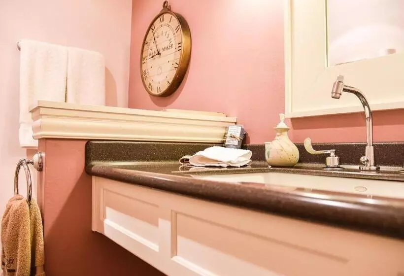 هاستل The Lodgings At Pioneer Lane