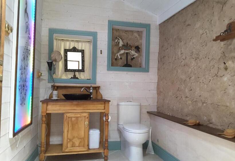 住宿加早餐 A La Folly The Retreat