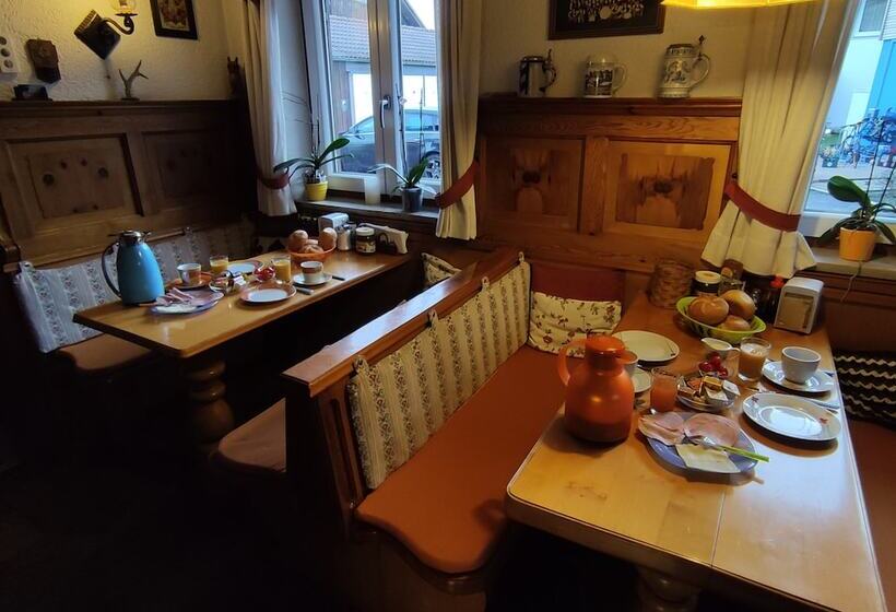 مبيت وإفطار Landhaus Graßmann