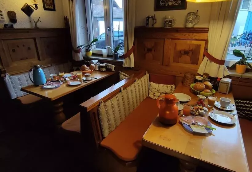 Aamiaismajoitus (B&B) Landhaus Graßmann