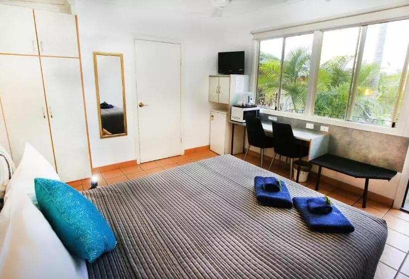 Central Motel Gin Gin