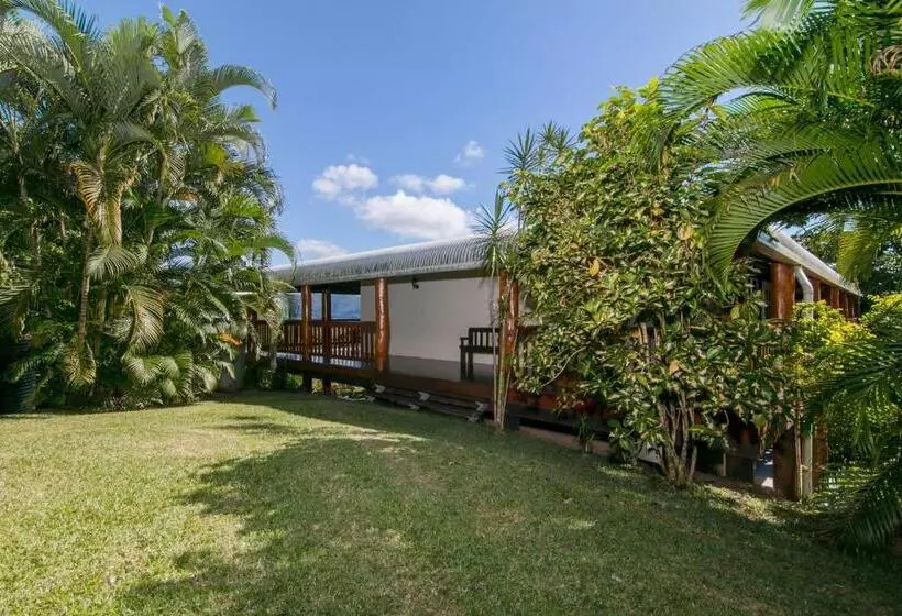 Daintree Manor B&b