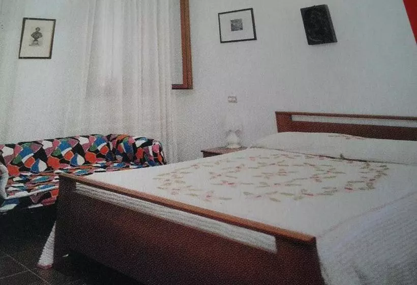 ホテル Albergo Ristorante La Campagnola