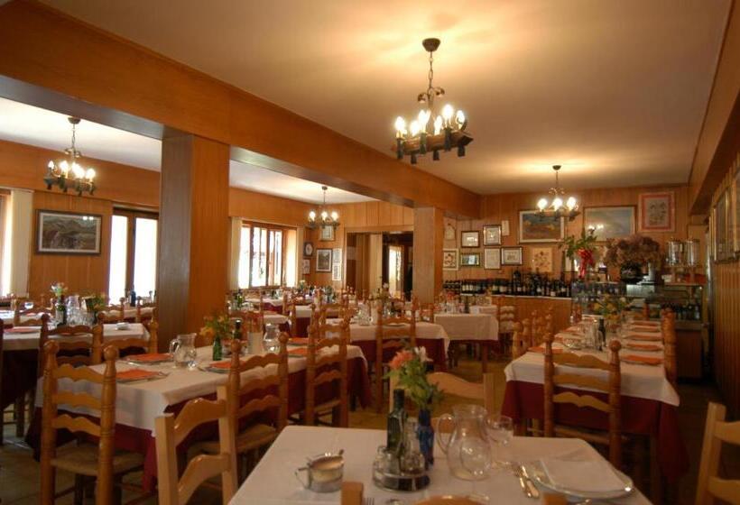 Отель Albergo Sichi