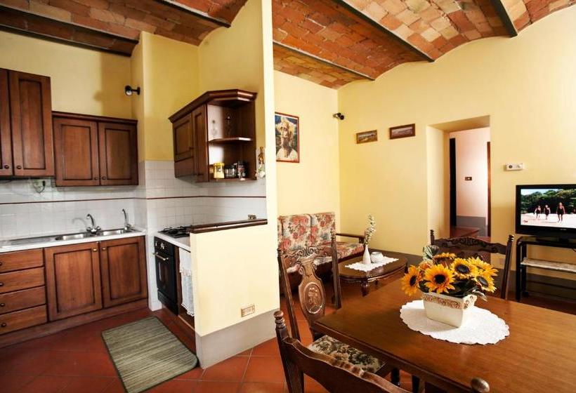 ホテル Casella Tarugi