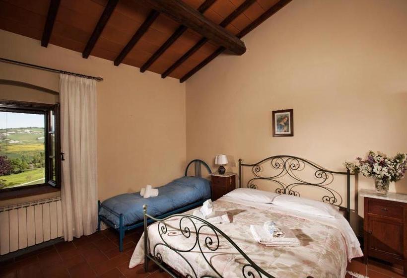 ホテル Casella Tarugi