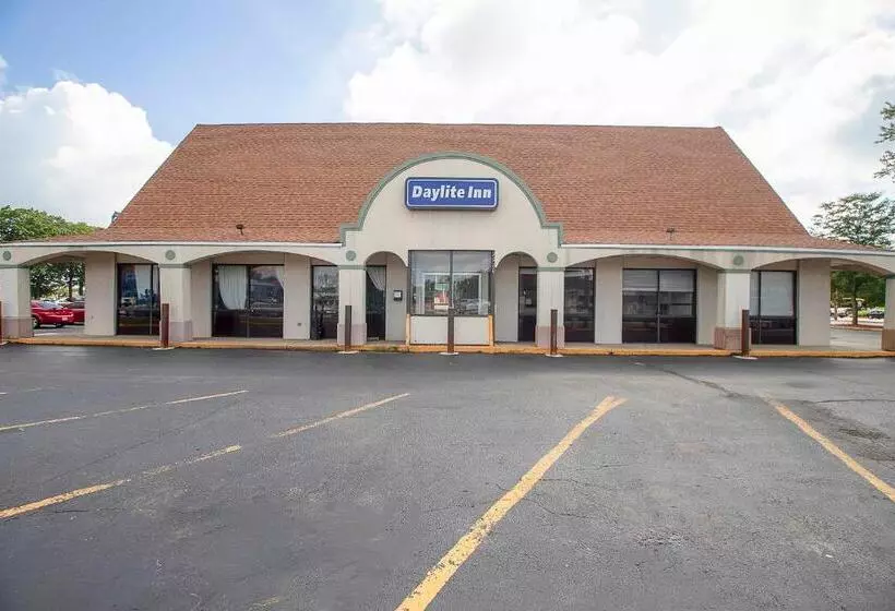 Hotelli O Daylight Inn Elkhart I90, In