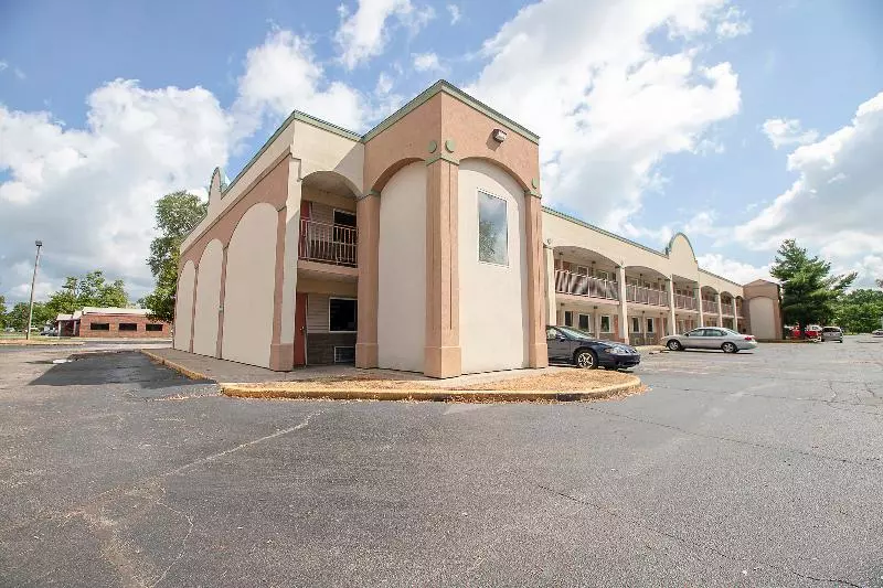 Hotelli O Daylight Inn Elkhart I90, In