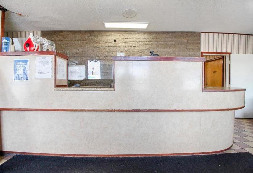 Hotel O Daylight Inn Elkhart I90, In