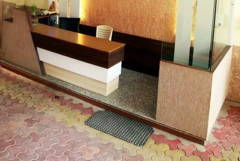 ホテル Shri Narayan Palace
