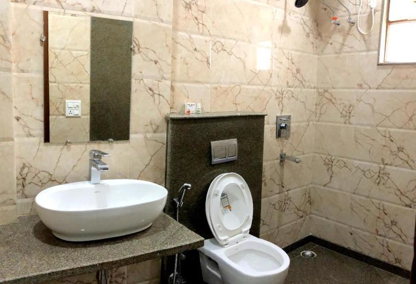 בית מלון כפרי Taru Inn