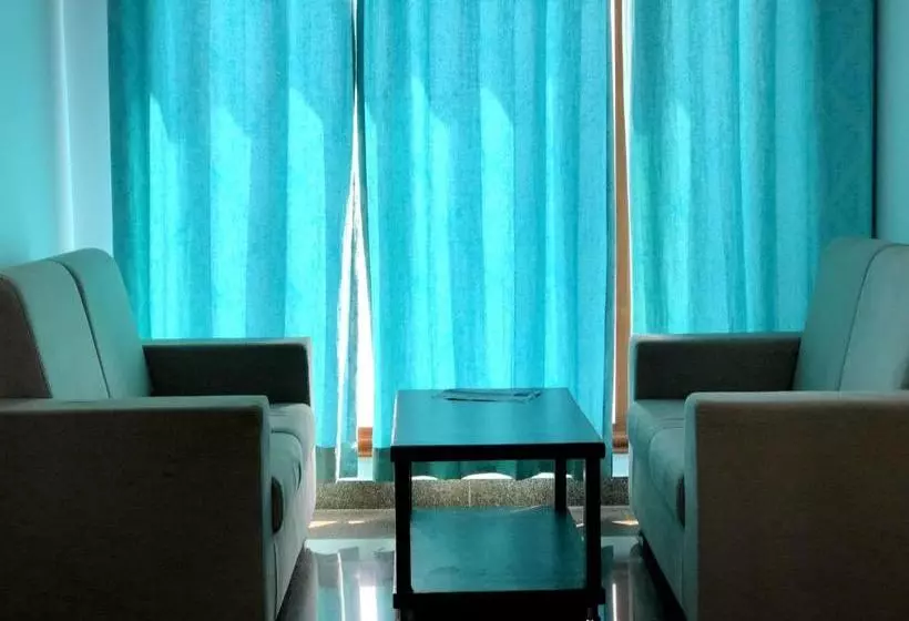 ホテル Taru Inn