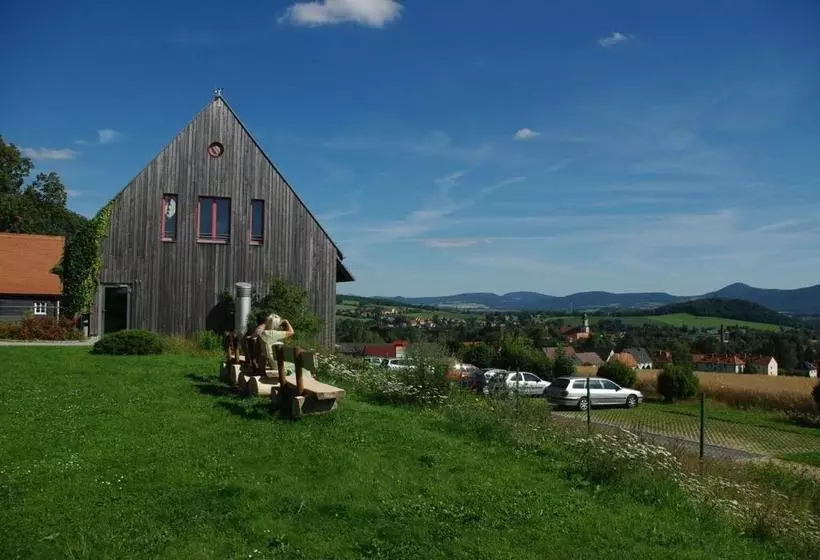 ホテル Sächsische Bildungs  Und Begegnungsstätte Windmühle Seifhennersdorf