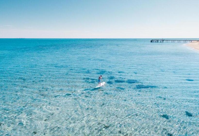 渡假胜地  Mackerel Islands