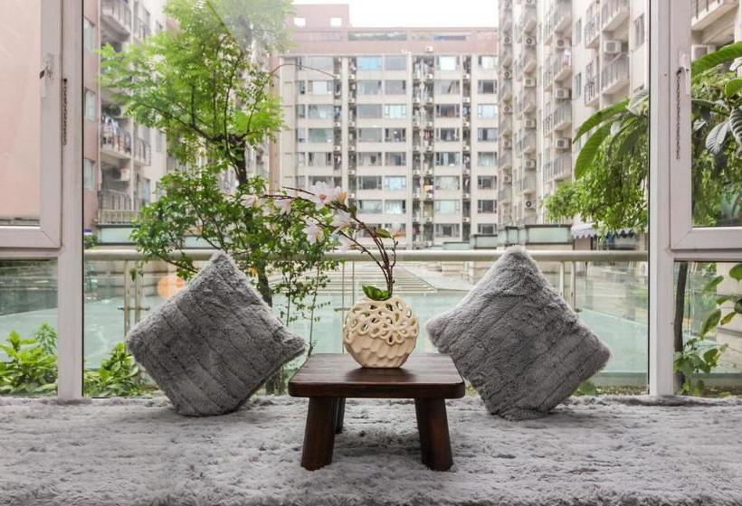 Monchhichi Apartment