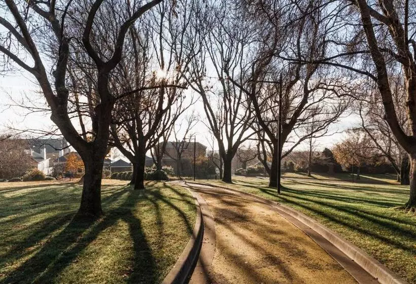 モーテル Battery Point Manor