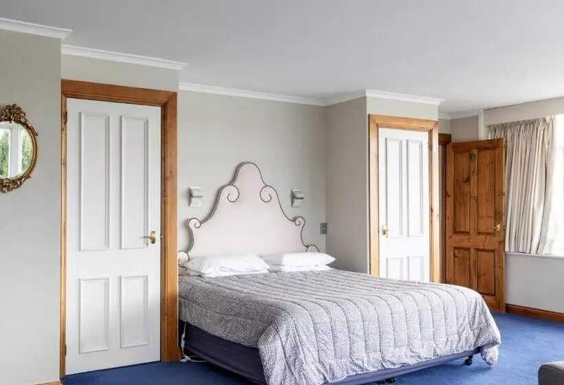 モーテル Battery Point Manor