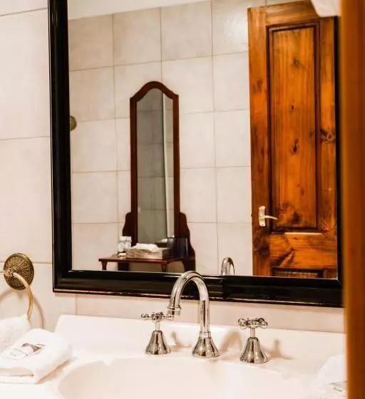 モーテル Battery Point Manor