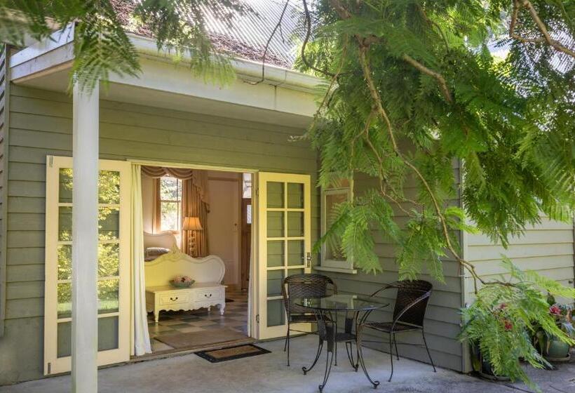 Пансион River Cottage