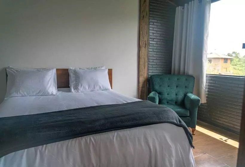 Majatalo Pousada Monttana   By Up