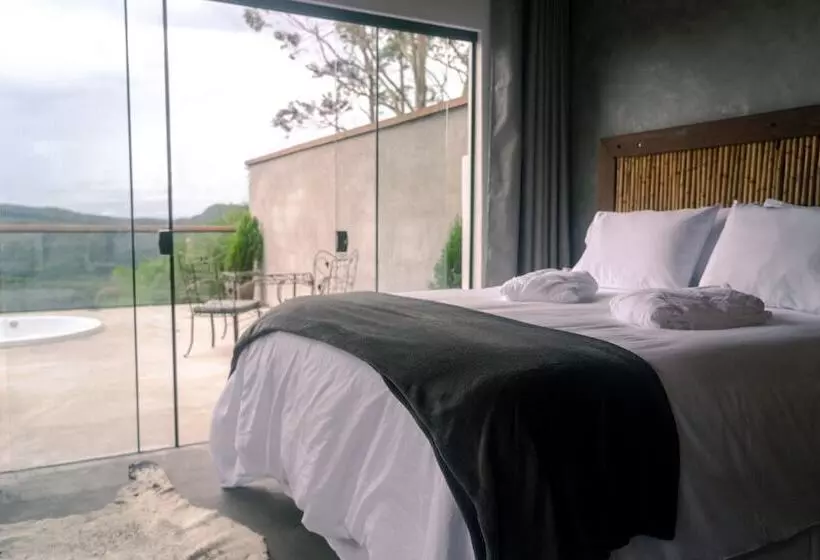 Majatalo Pousada Monttana   By Up