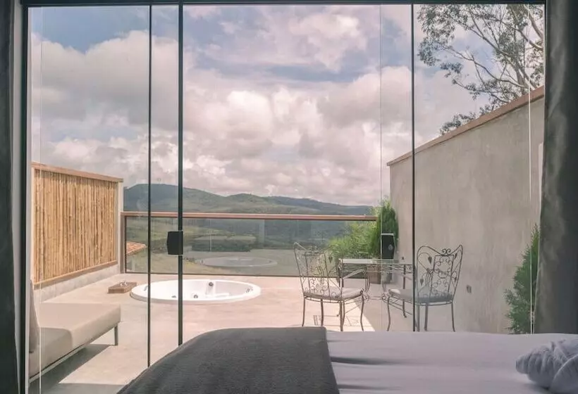 Majatalo Pousada Monttana   By Up