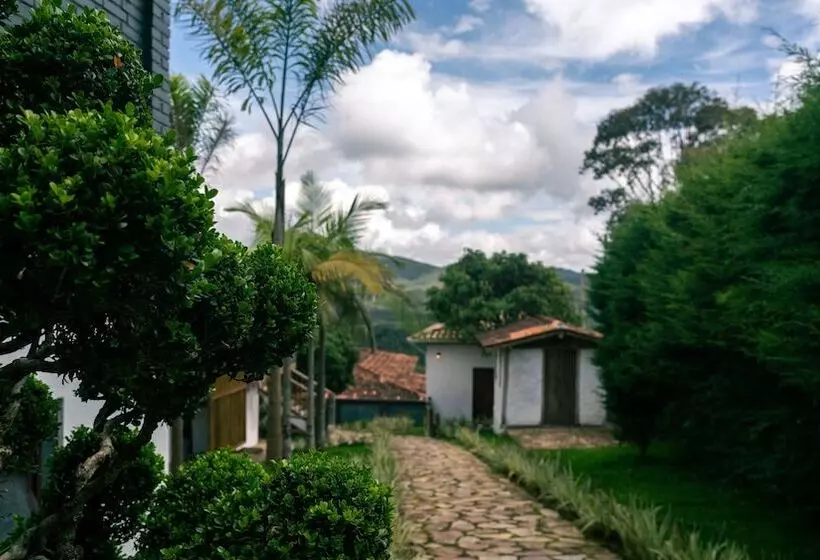 Majatalo Pousada Monttana   By Up