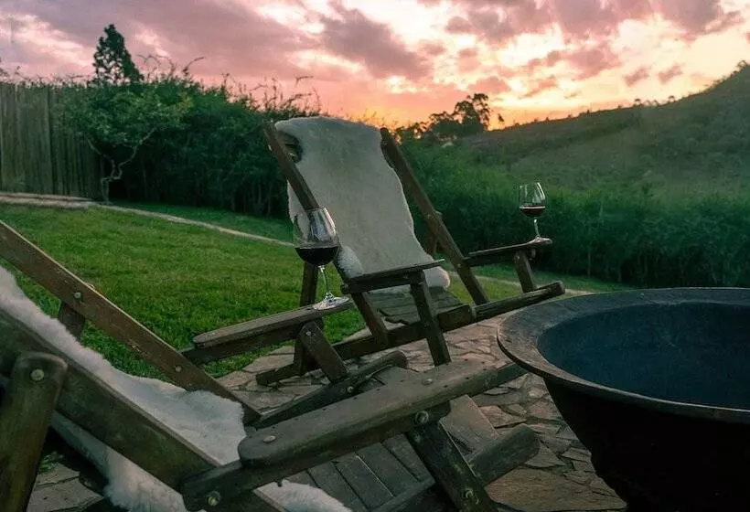 Majatalo Pousada Monttana   By Up