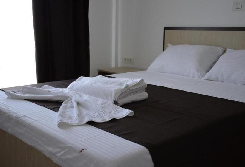 پانسیون Vila Cosmin