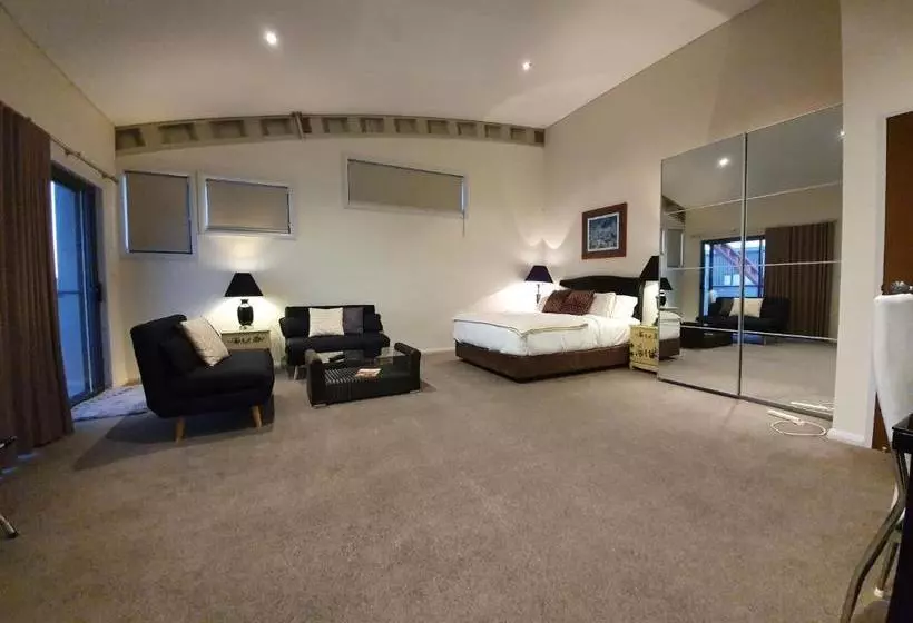 민박 Hangar House Mudgee