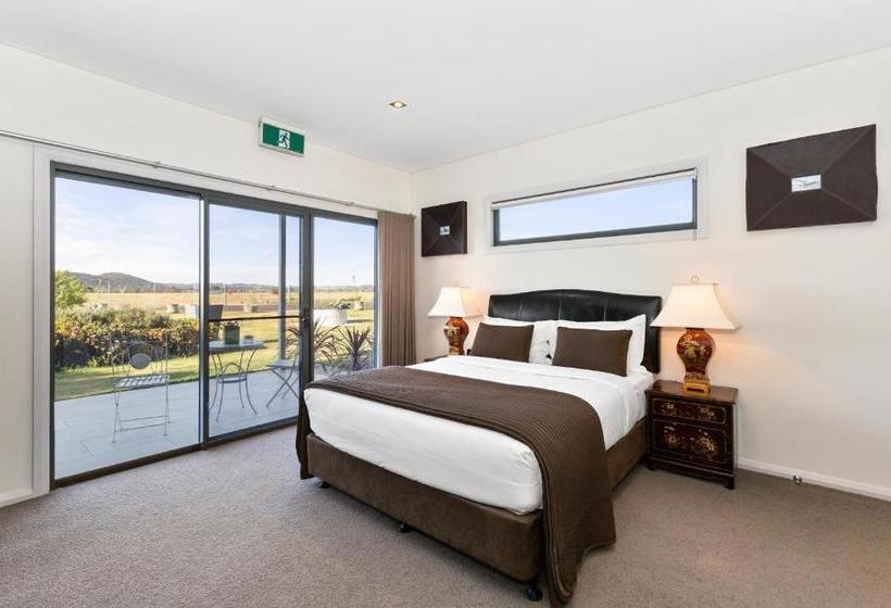 Bed and Breakfast Hangar House Mudgee