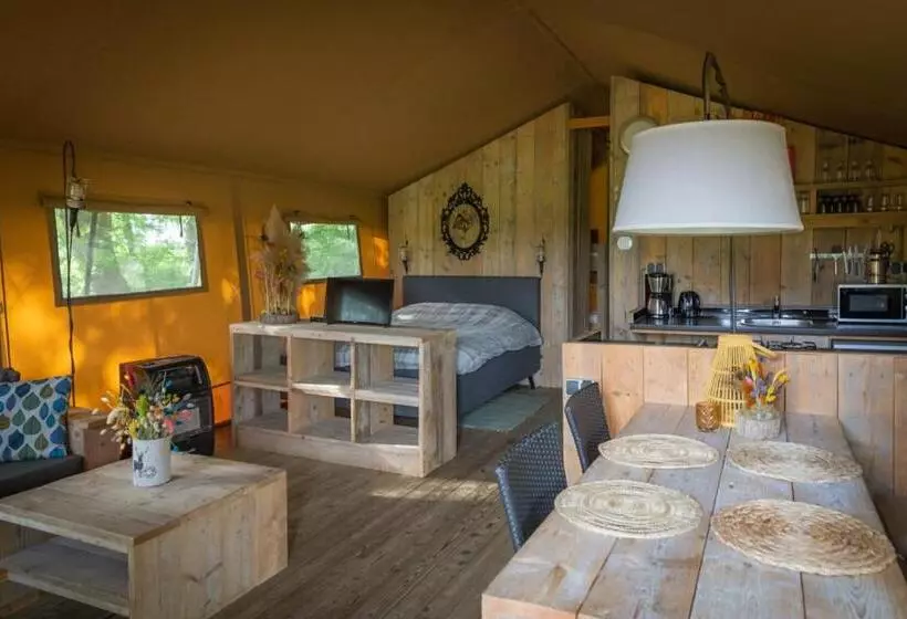 ホテル Landrijk De Reesprong Boerderij
