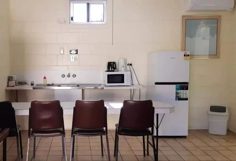 Motelli Burdekin Motor Inn