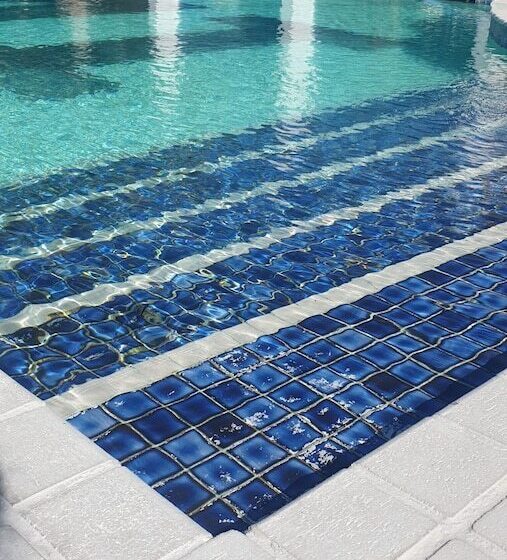 모텔 Burdekin Motor Inn