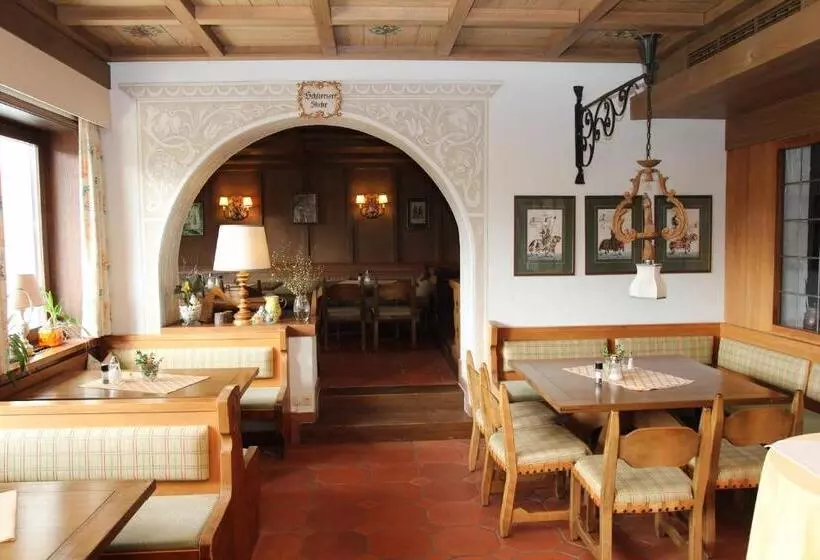 ペンション Gästehaus Am Kurpark