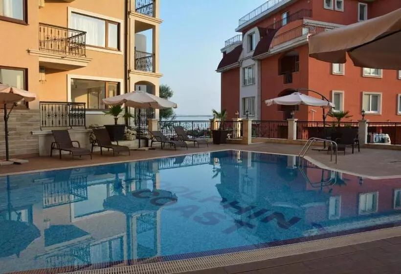 Vip Club Dolphin Coast