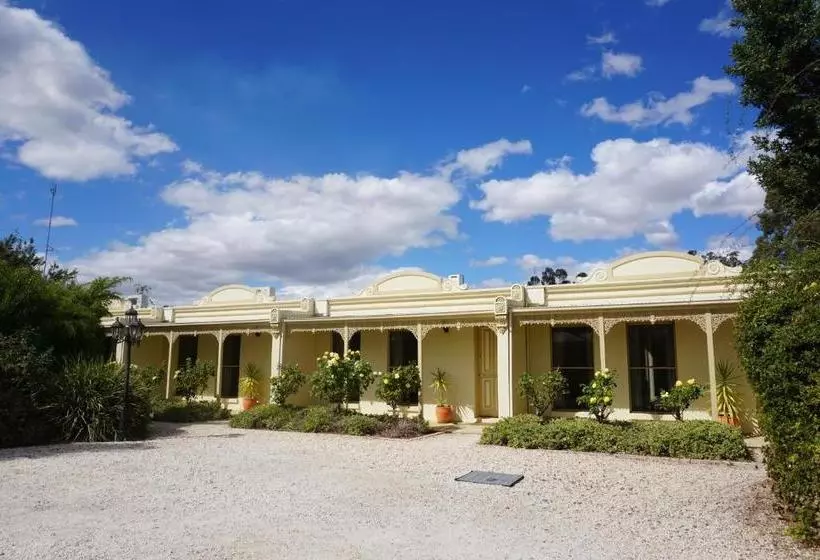 Acacia Terraces