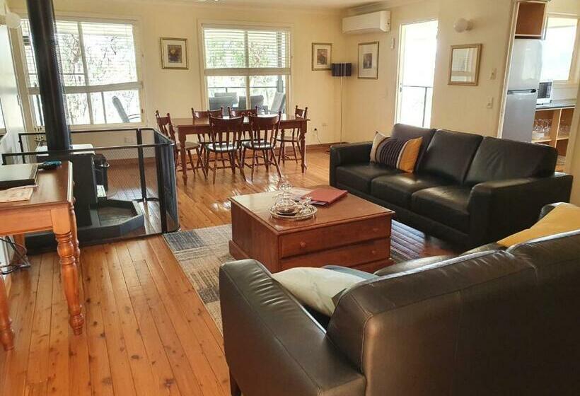 צימר Sancerre Estate