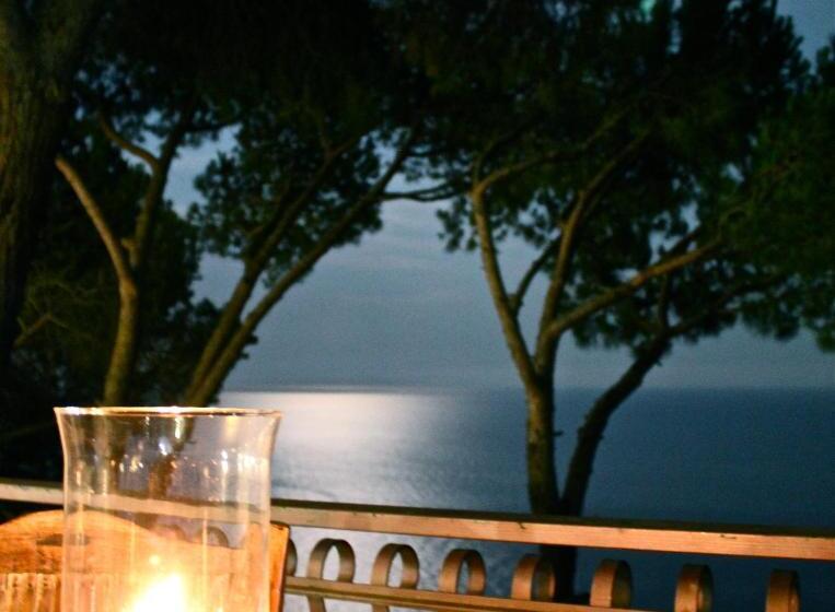 Claro De Lua Circeo B&b