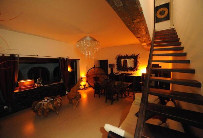 Claro De Lua Circeo B&b