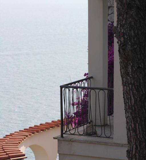 Claro De Lua Circeo B&b